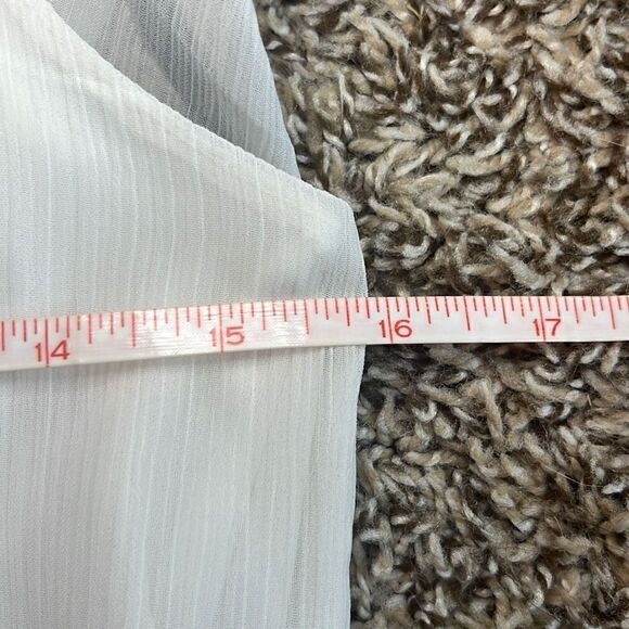 IZ Byer EUC White Black Trim Flowy Ruffle Sleeve Blouse Sz S - Picture 6 of 6